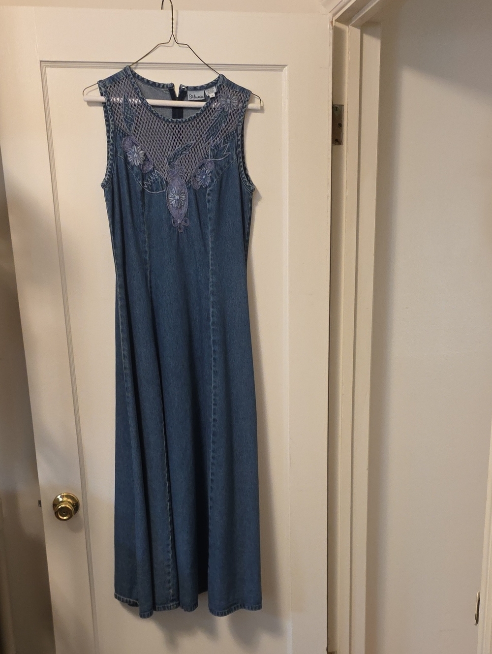 80s-90s Era Styleworks Brand Sleeveless Denim Maxi Dress with Crochet Lace Yoke